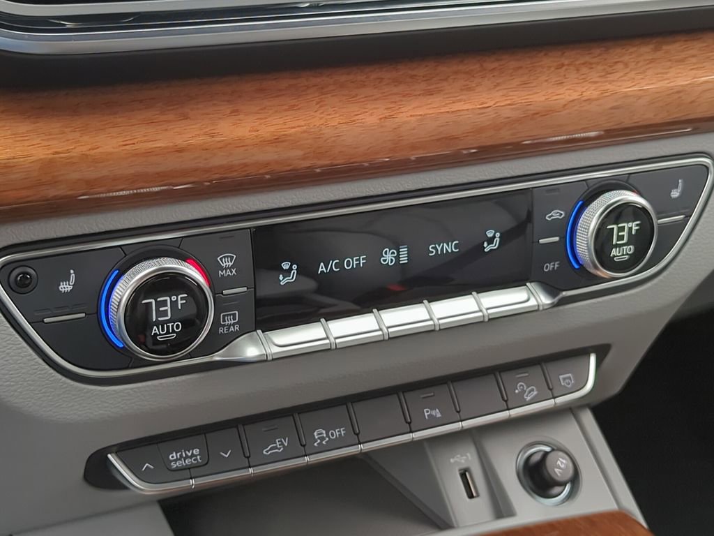 Used 2023 Audi Q5 e Premium image 20