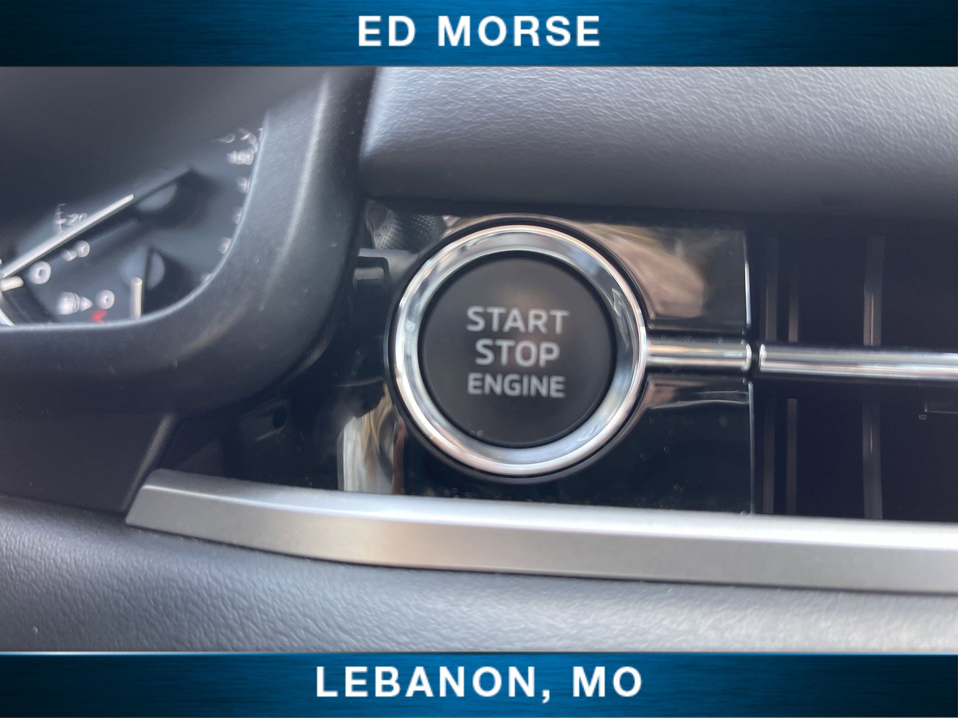 Used 2025 Mitsubishi Outlander SE FWD image 16