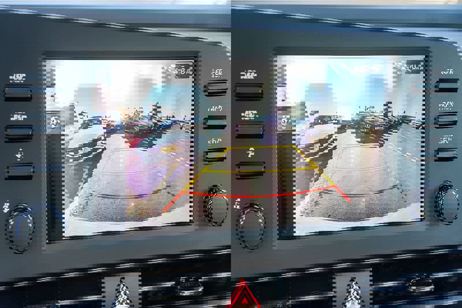 New 2025 Hyundai Elantra Sport image 28