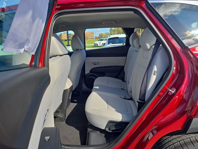 New 2026 Hyundai Tucson SE image 21