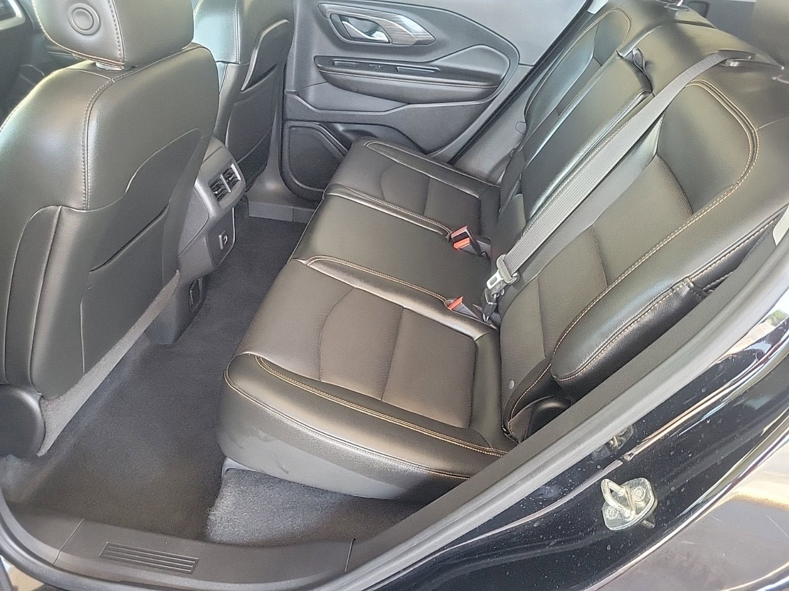 Used 2020 GMC Terrain SLT w/ Preferred Package AWD/4WD image 14