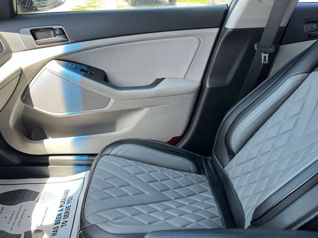 Used 2012 Kia Optima LX w/ Convenience Pkg FWD image 18