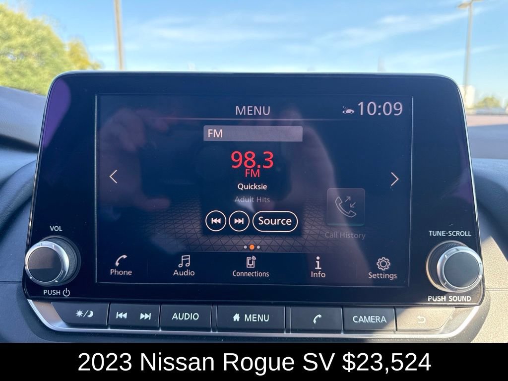 Used 2023 Nissan Rogue SV AWD/4WD image 26