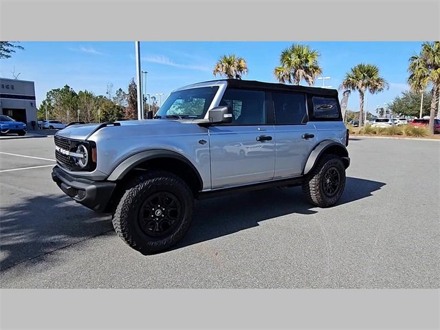 Used 2022 Ford Bronco Wildtrak image 18