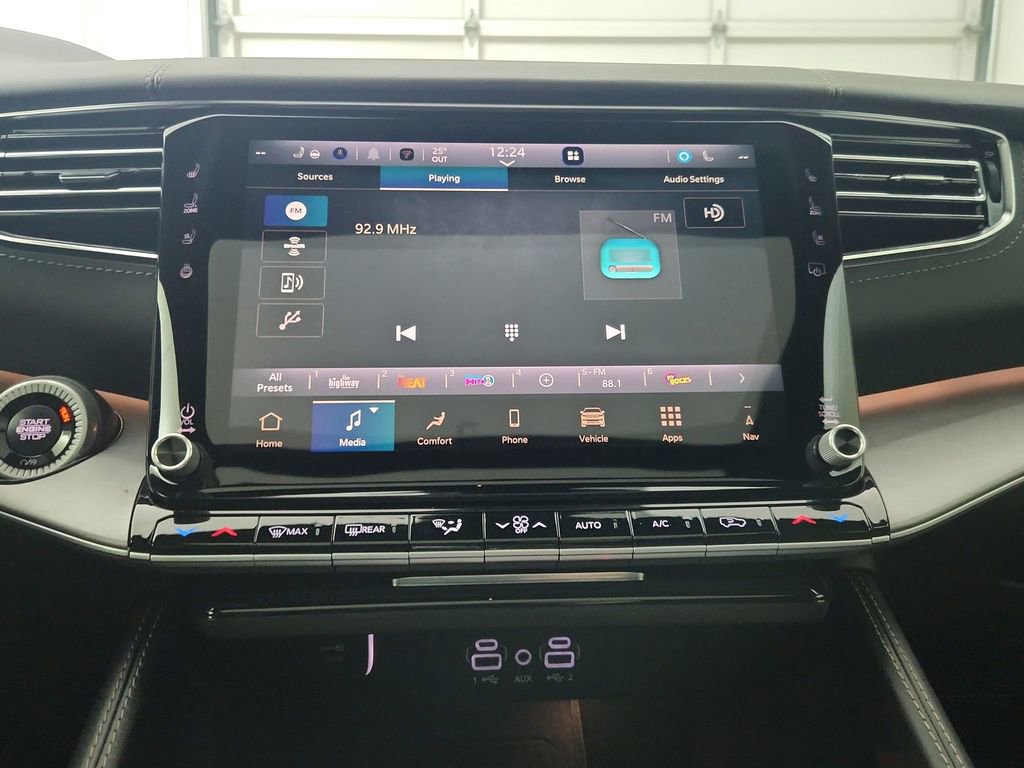 New 2026 Jeep Grand Wagoneer L Limited image 24