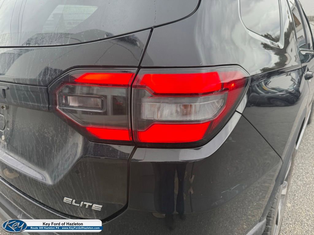 Used 2023 Honda Pilot Elite image 38