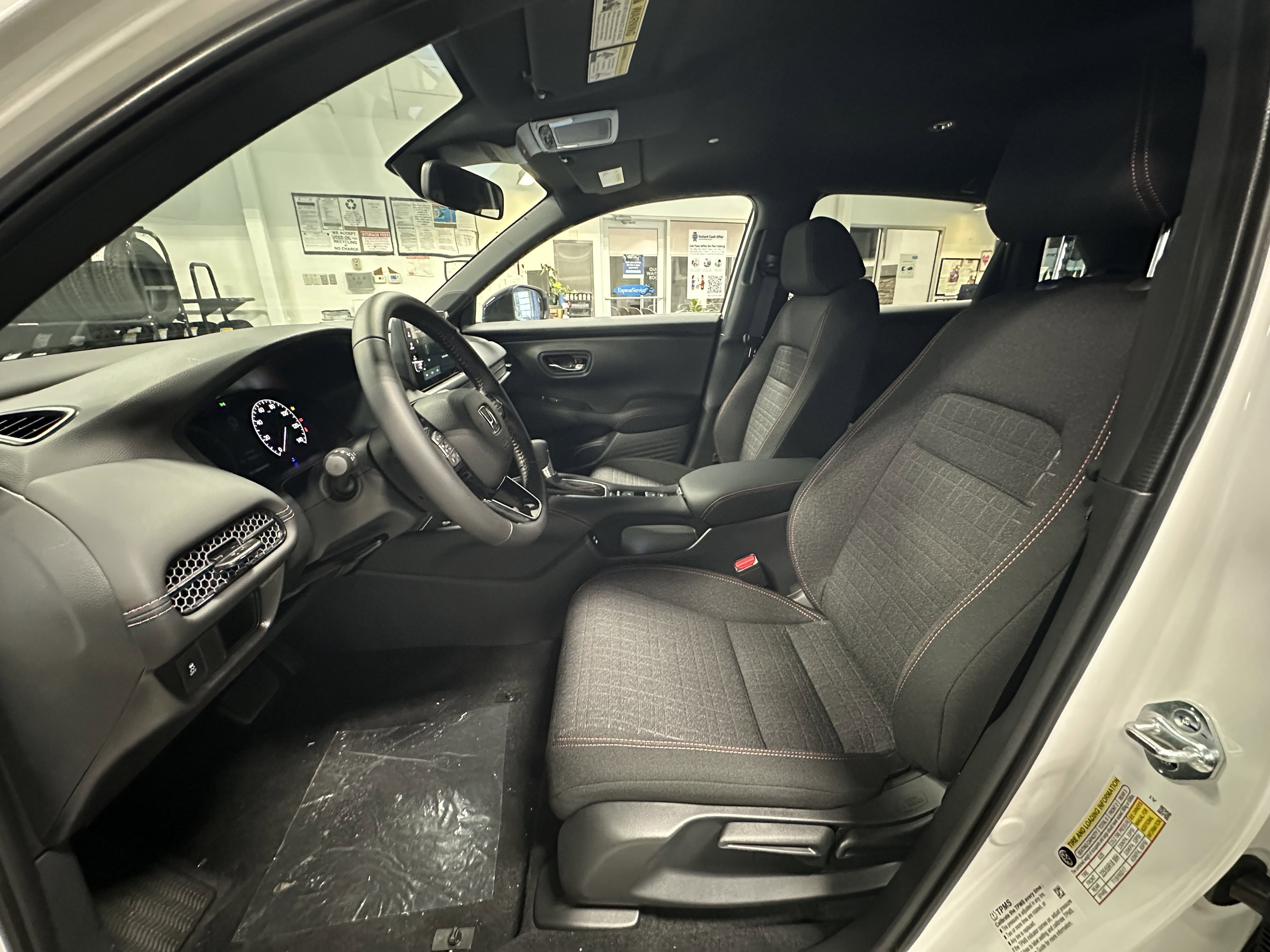 New 2026 Honda HR-V Sport image 8