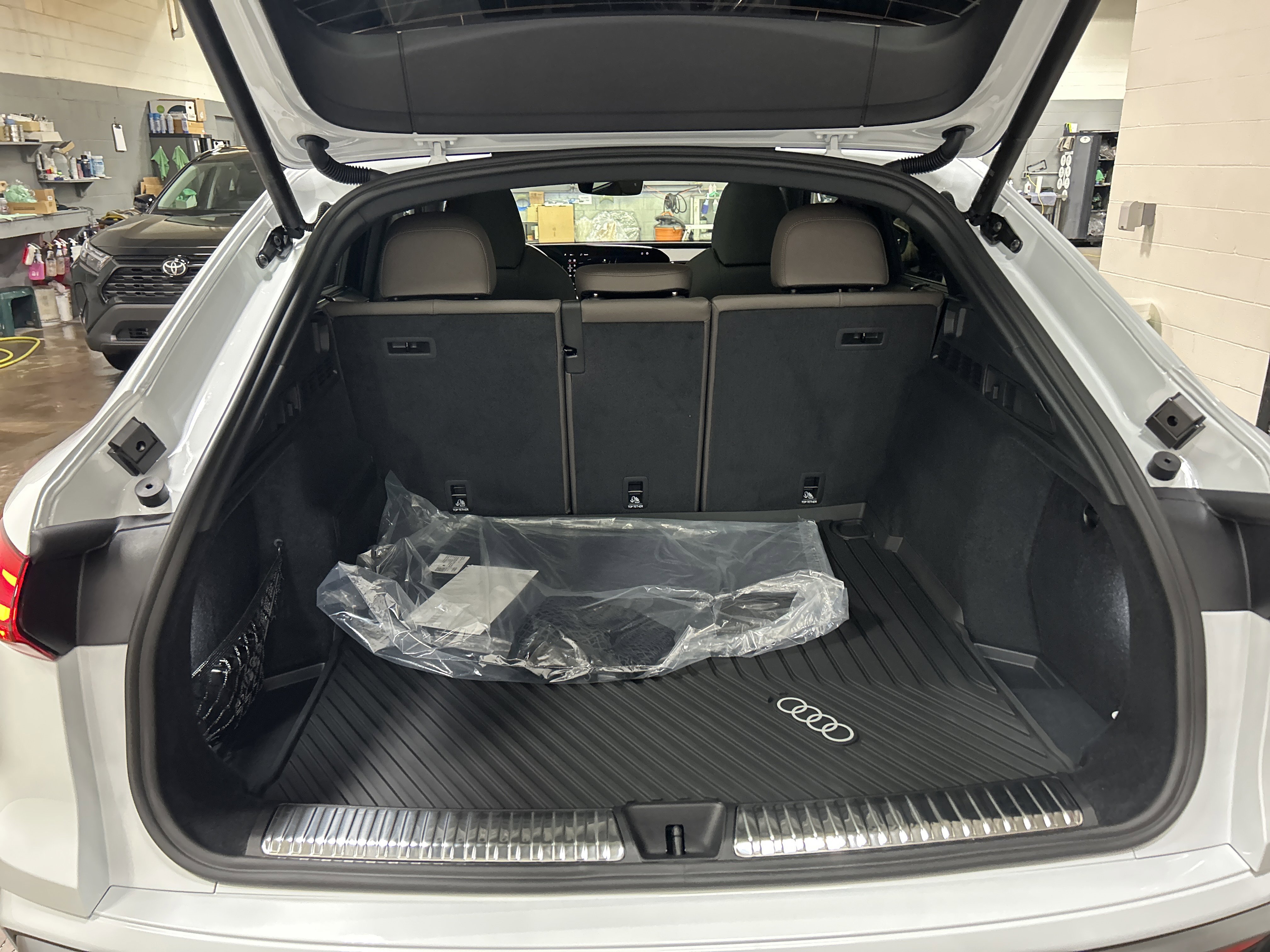 New 2025 Audi Q5 Premium Plus AWD/4WD image 32