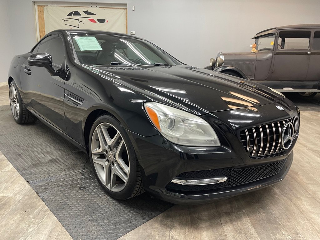 Used 2013 Mercedes-Benz SLK 250 image 13