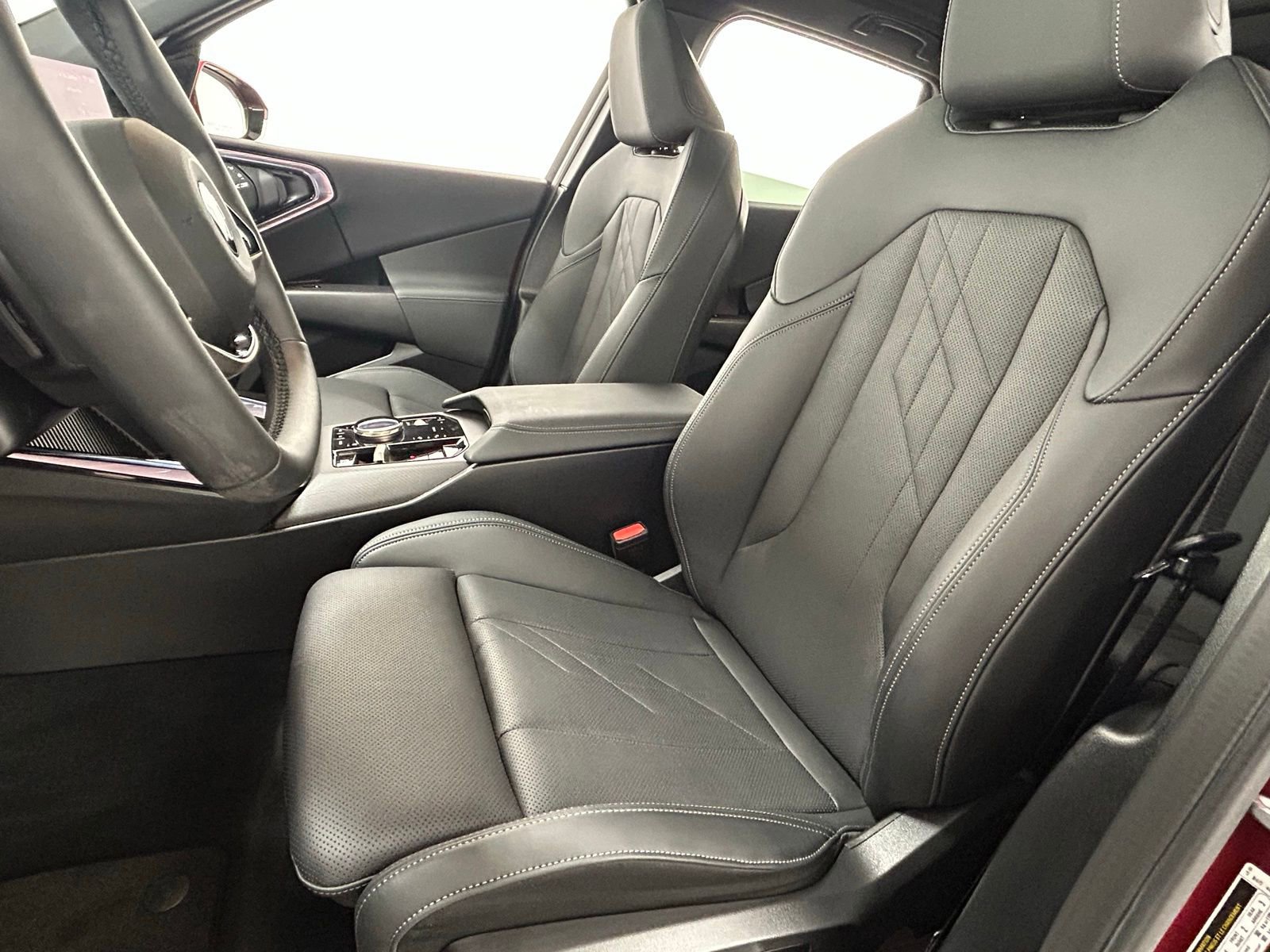 Used 2025 BMW X3 xDrive30i w/ Premium Package image 27