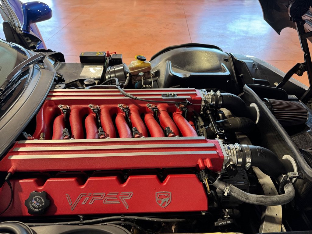 Used 1997 Dodge Viper GTS image 38