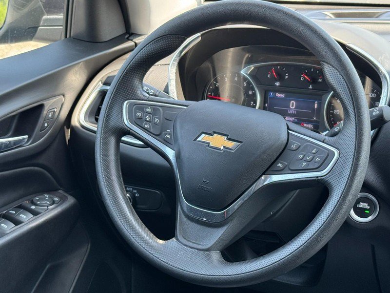 Used 2022 Chevrolet Equinox LT FWD image 12