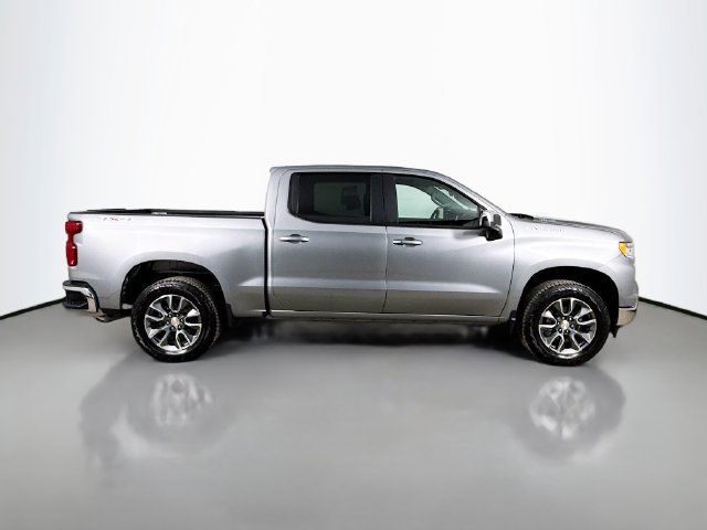 Used 2026 Chevrolet Silverado 1500 LT AWD/4WD image 10