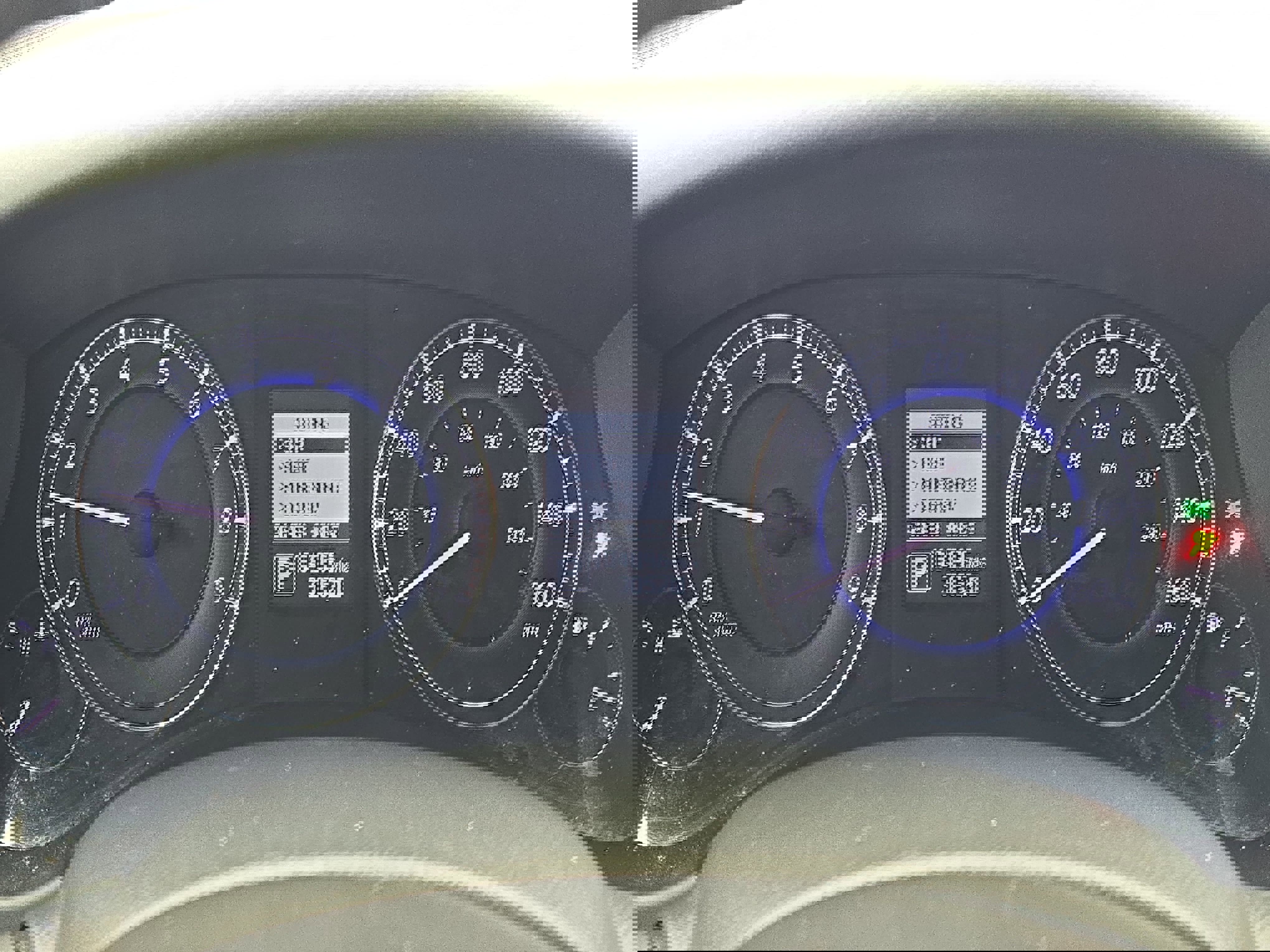 Used 2016 INFINITI QX50 2WD w/ Premium Plus Package image 18