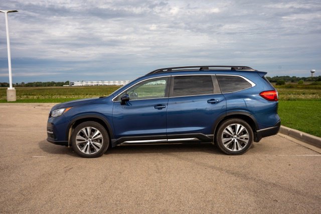 Used 2021 Subaru Ascent Limited w/ Technology Package AWD/4WD image 4