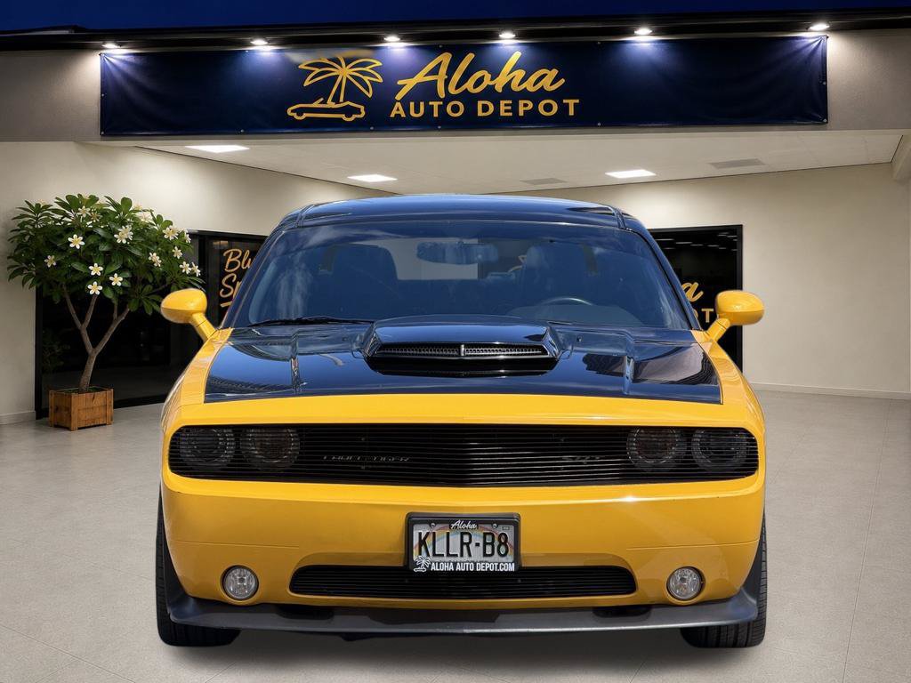Used 2012 Dodge Challenger SRT8 Yellow Jacket w/ Premium Sound Group RWD image 7