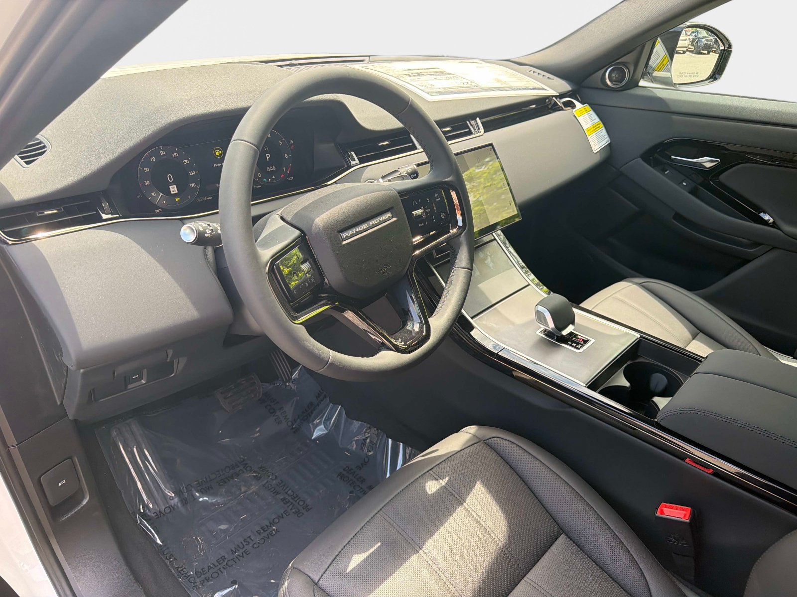 New 2026 Land Rover Range Rover Evoque S AWD/4WD image 17