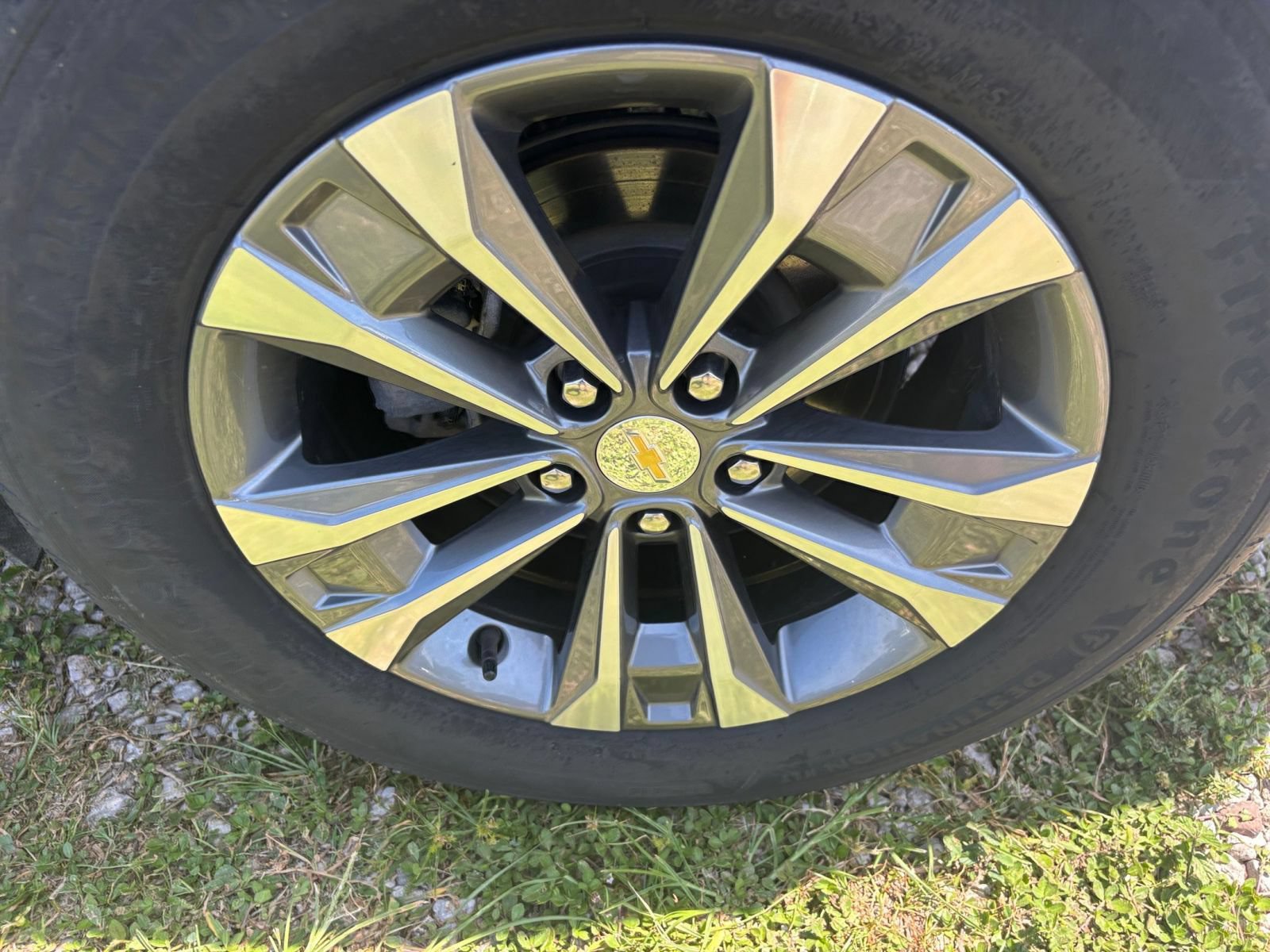 Used 2025 Chevrolet Equinox LT FWD image 32