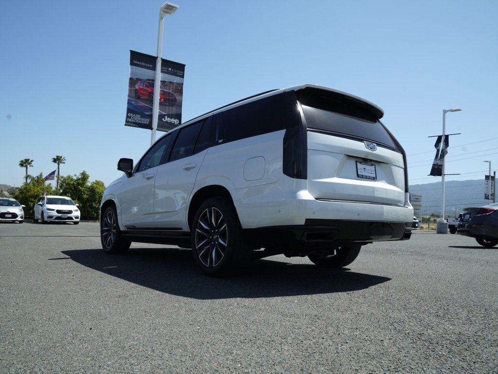 Used 2021 Cadillac Escalade Sport Platinum w/ Heavy-Duty Trailer Package image 4