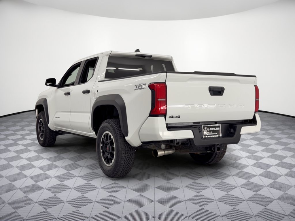 Used 2024 Toyota Tacoma TRD Off-Road AWD/4WD image 3