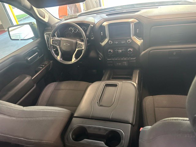 Used 2020 Chevrolet Silverado 1500 RST AWD/4WD image 32