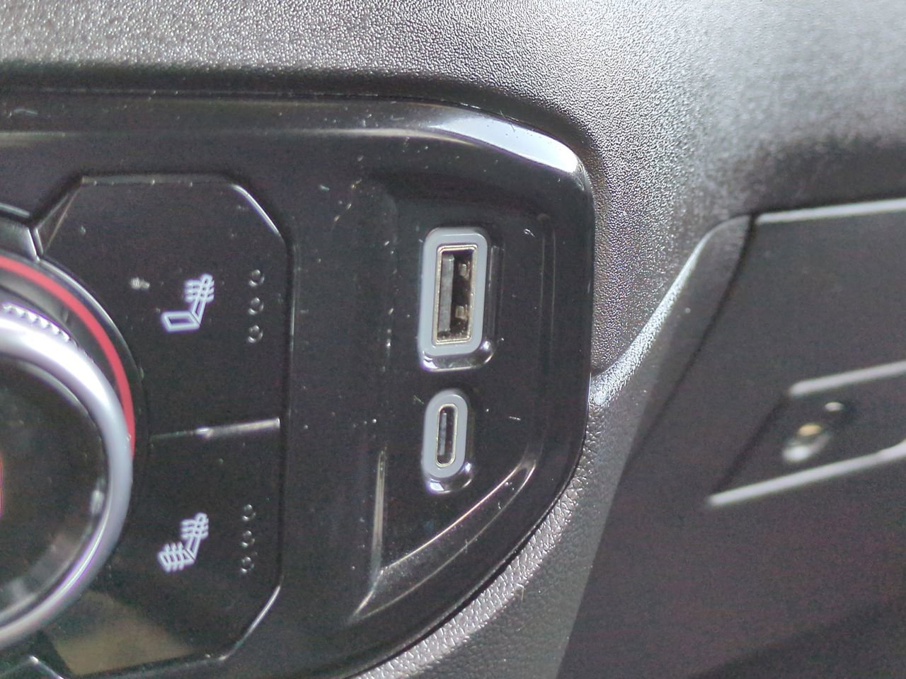 Used 2023 GMC Sierra 1500 Elevation image 20