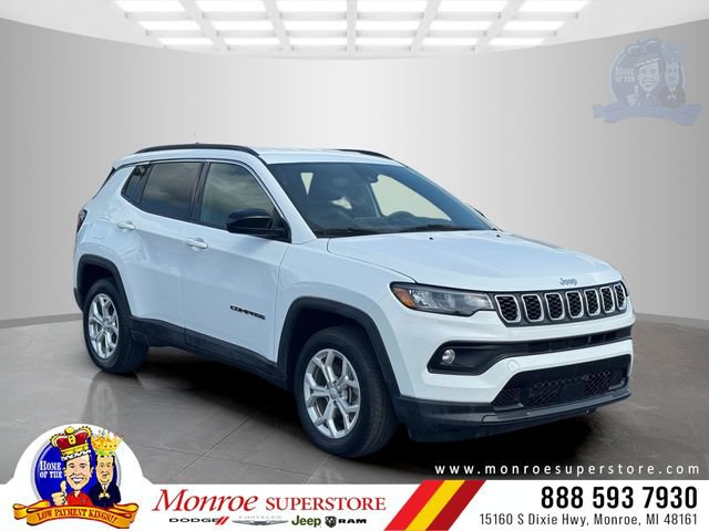 Certified 2024 Jeep Compass Latitude AWD/4WD image 1