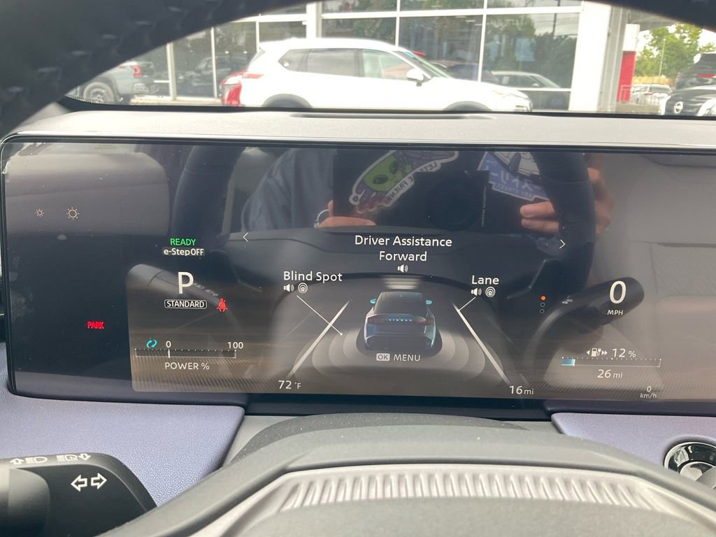 New 2026 Nissan Leaf Platinum+ image 18