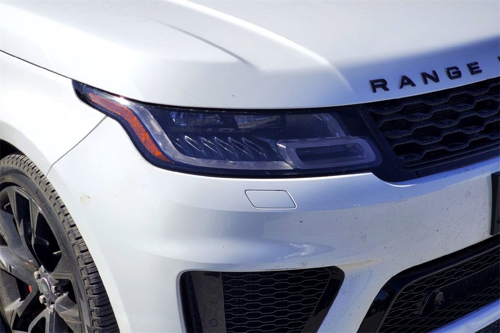 Used 2022 Land Rover Range Rover Sport HST image 2