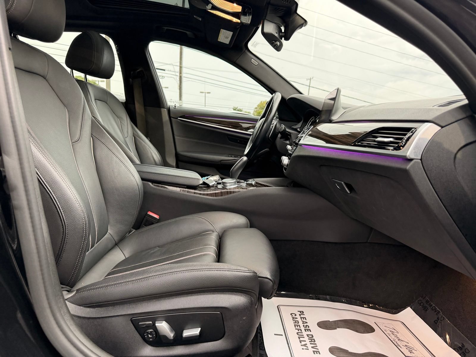Used 2019 BMW 530i w/ Convenience Package RWD image 38