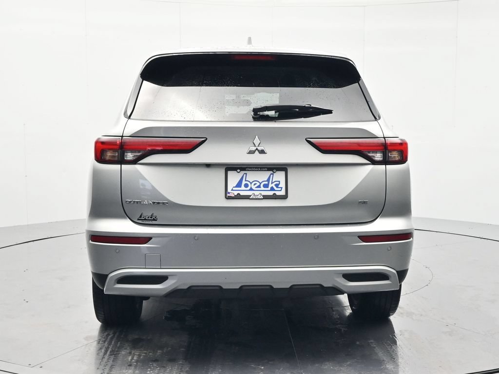 Used 2024 Mitsubishi Outlander SE FWD image 6