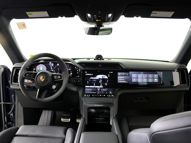 New 2026 Porsche Cayenne Electric AWD/4WD image 13
