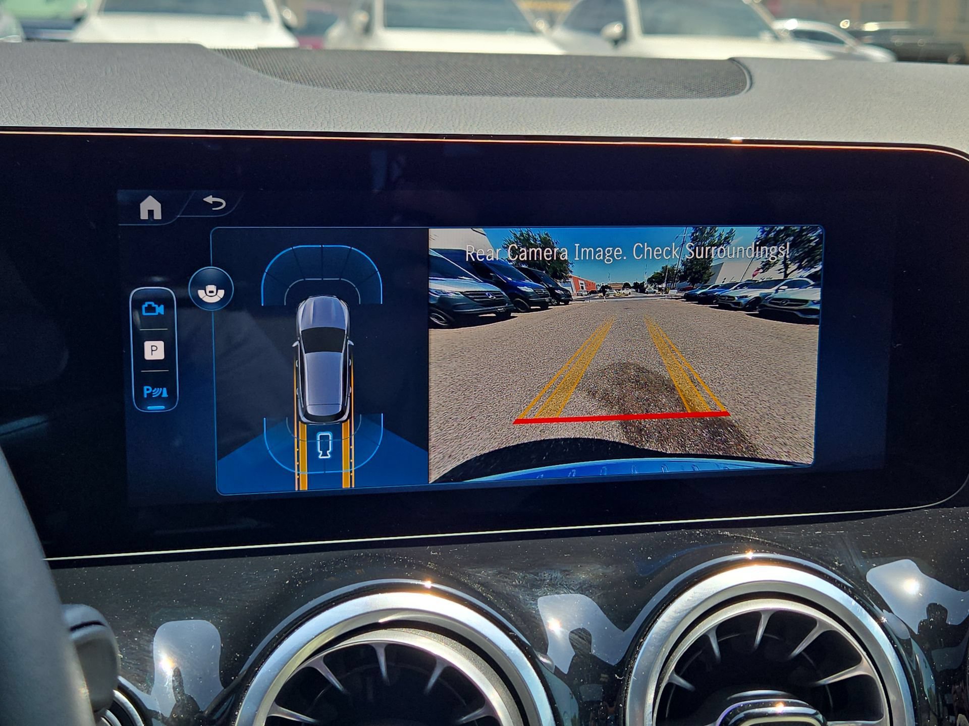 New 2026 Mercedes-Benz GLA 250 4MATIC image 18