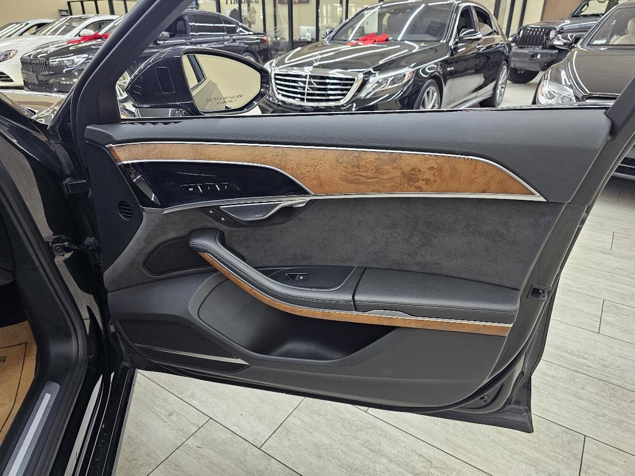 Used 2019 Audi A8 L 3.0T w/ Executive Package AWD/4WD image 40