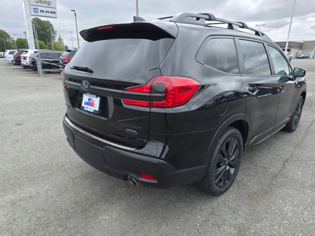 Used 2022 Subaru Ascent Onyx Edition image 4