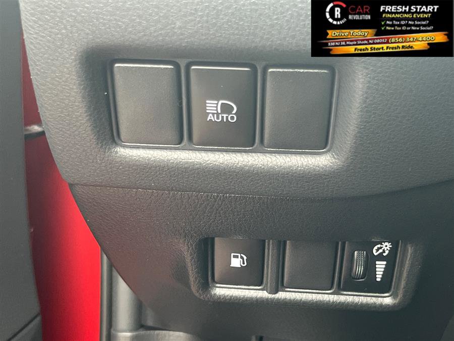 Used 2022 Toyota C-HR Nightshade image 25