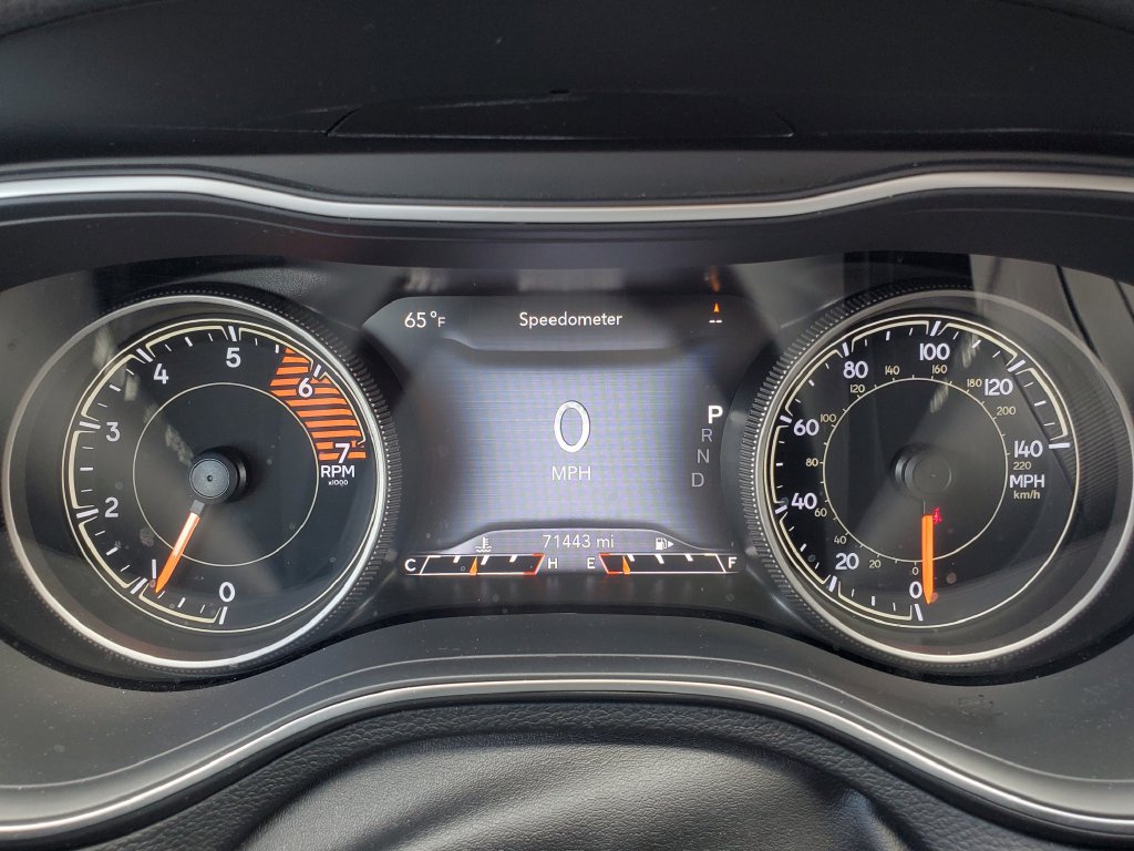 Used 2020 Jeep Cherokee Limited AWD/4WD image 13