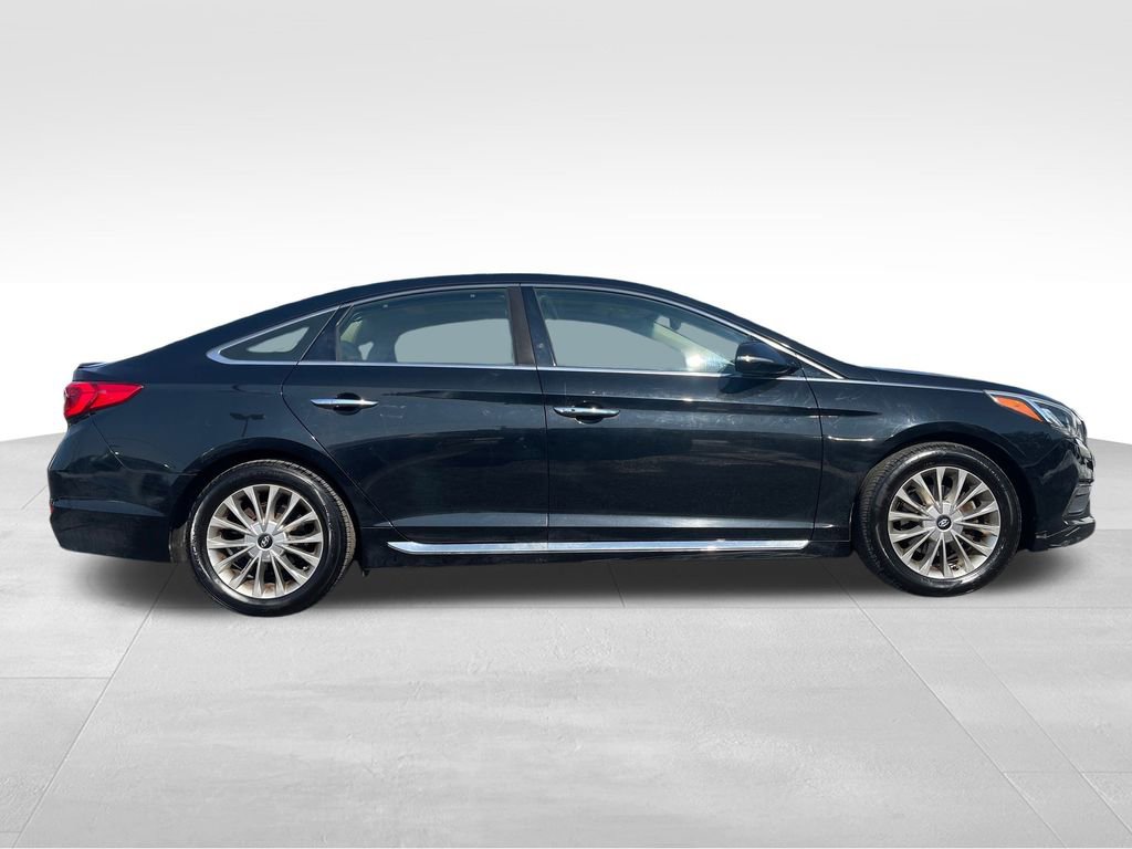 Used 2015 Hyundai Sonata Limited w/ Option Group 05 image 9
