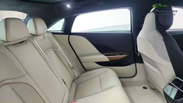 Used 2022 Lucid Air Grand Touring AWD/4WD image 25