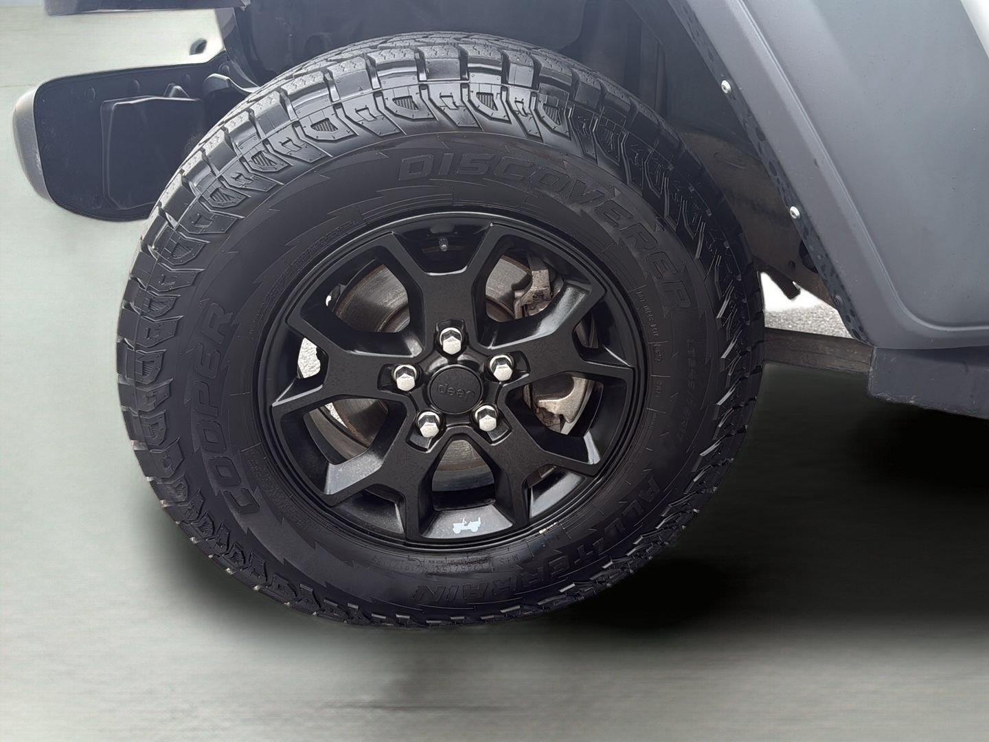 Used 2022 Jeep Wrangler Unlimited Sport AWD/4WD image 25