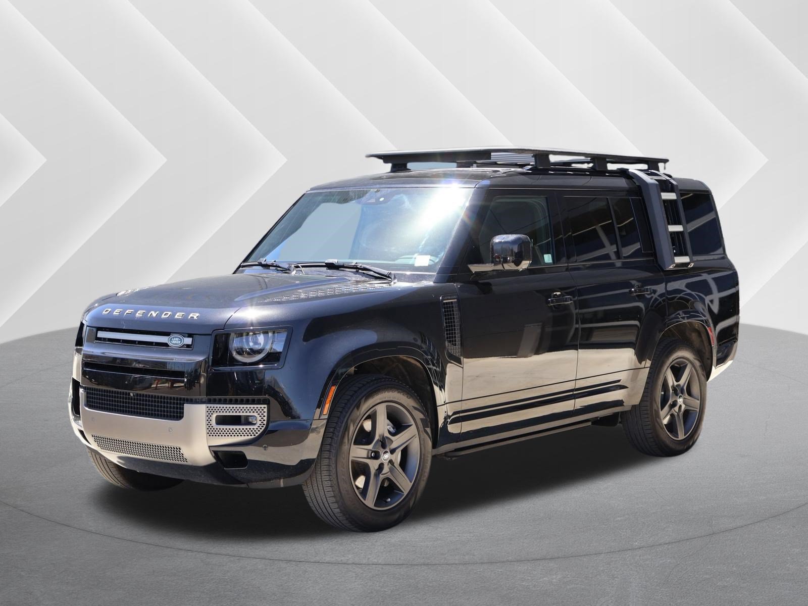 Certified 2025 Land Rover Defender 130 X-Dynamic SE AWD/4WD image 1