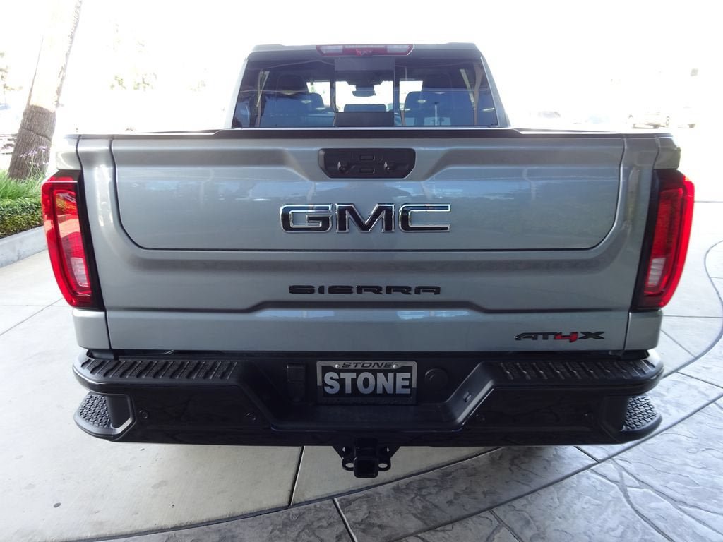 New 2026 GMC Sierra 1500 AT4X w/ LPO, Black Badging Package AWD/4WD image 6