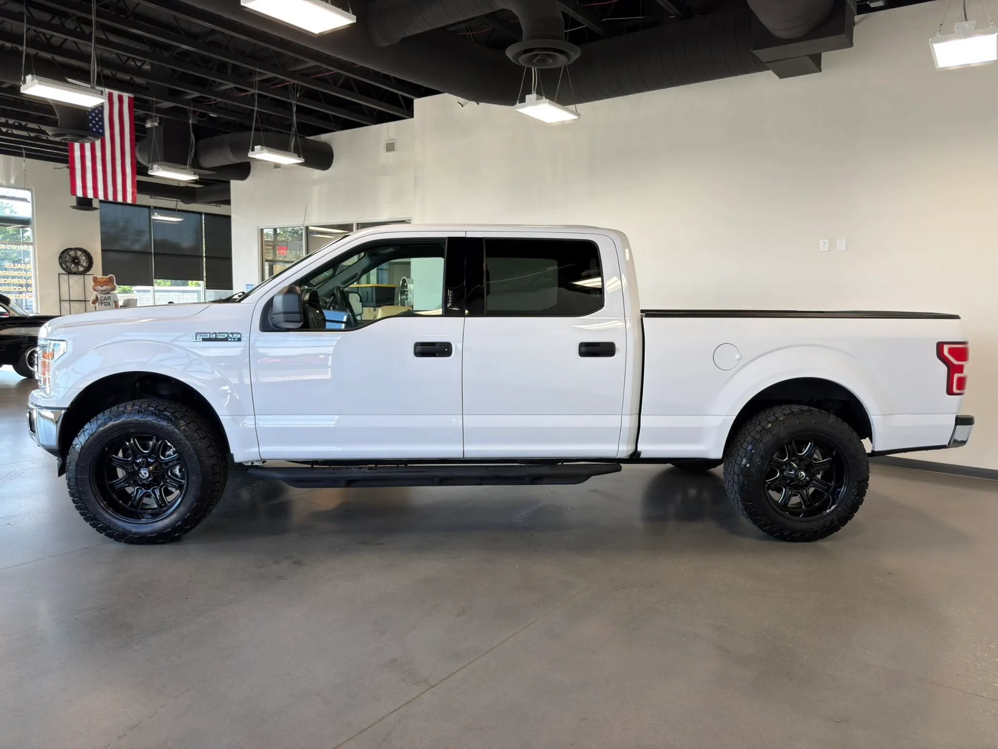 Used 2019 Ford F150 XLT w/ Trailer Tow Package AWD/4WD image 4