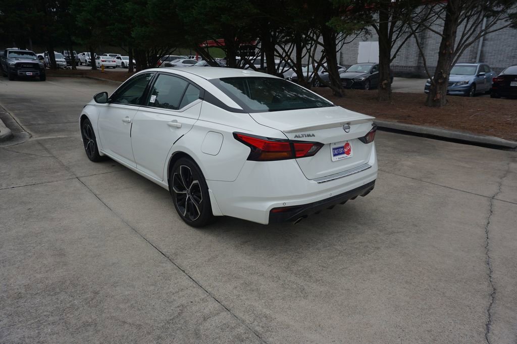 Used 2023 Nissan Altima 2.5 SR w/ SR Premium Package FWD image 21