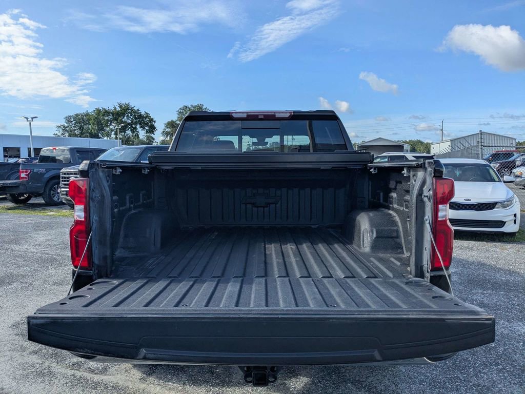 Used 2019 Chevrolet Silverado 1500 LTZ w/ LTZ Plus Package AWD/4WD image 12