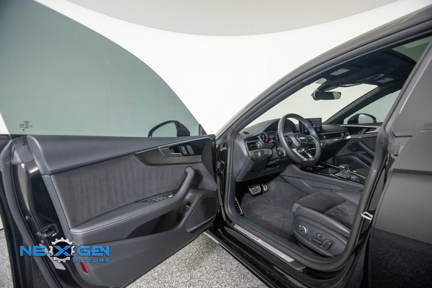 Used 2025 Audi S5 Premium Plus w/ Premium Plus Package AWD/4WD image 10