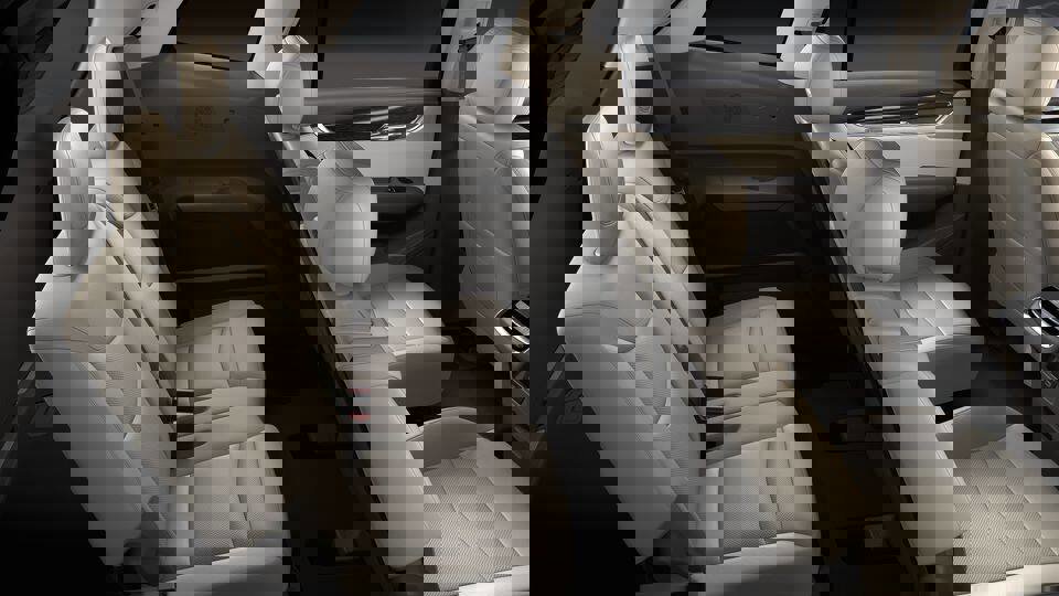 New 2025 Cadillac XT6 Premium Luxury image 32