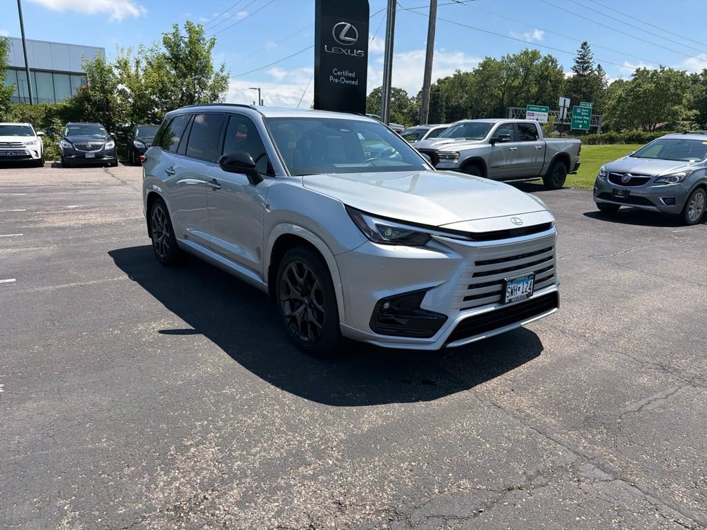 Used 2025 Lexus TX 500h AWD image 15