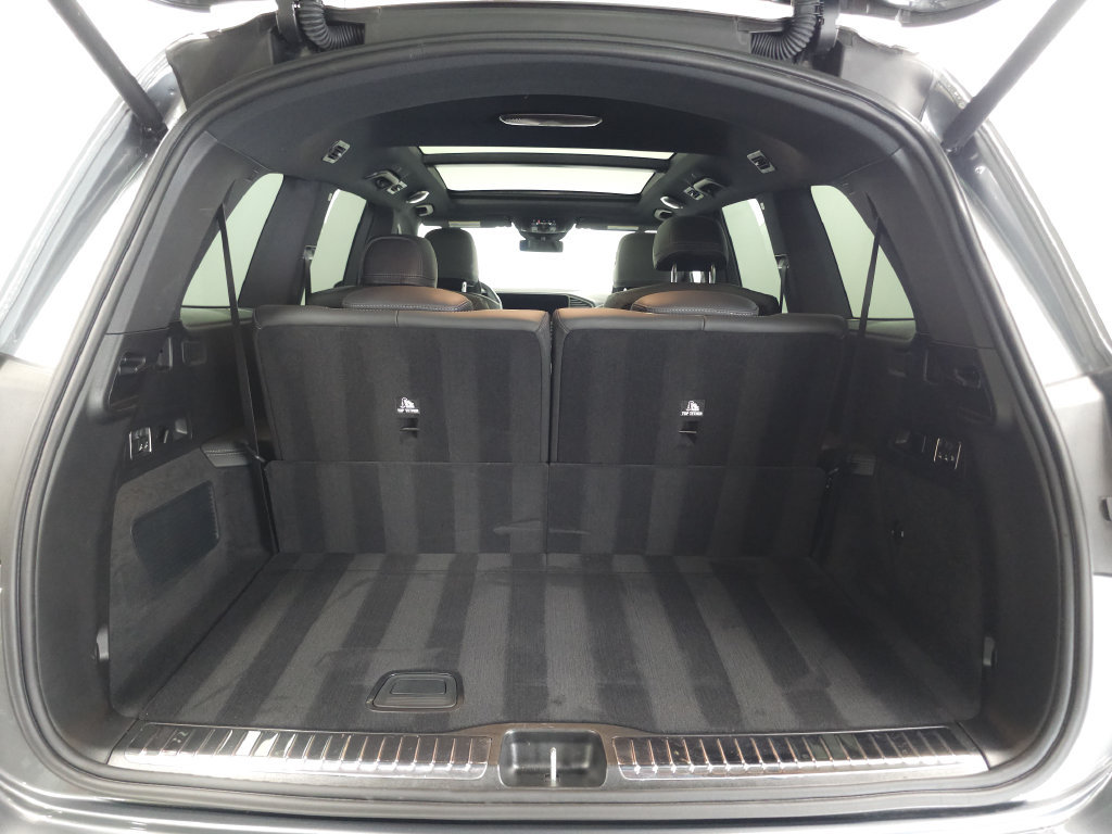 Certified 2025 Mercedes-Benz GLS 450 4MATIC image 32