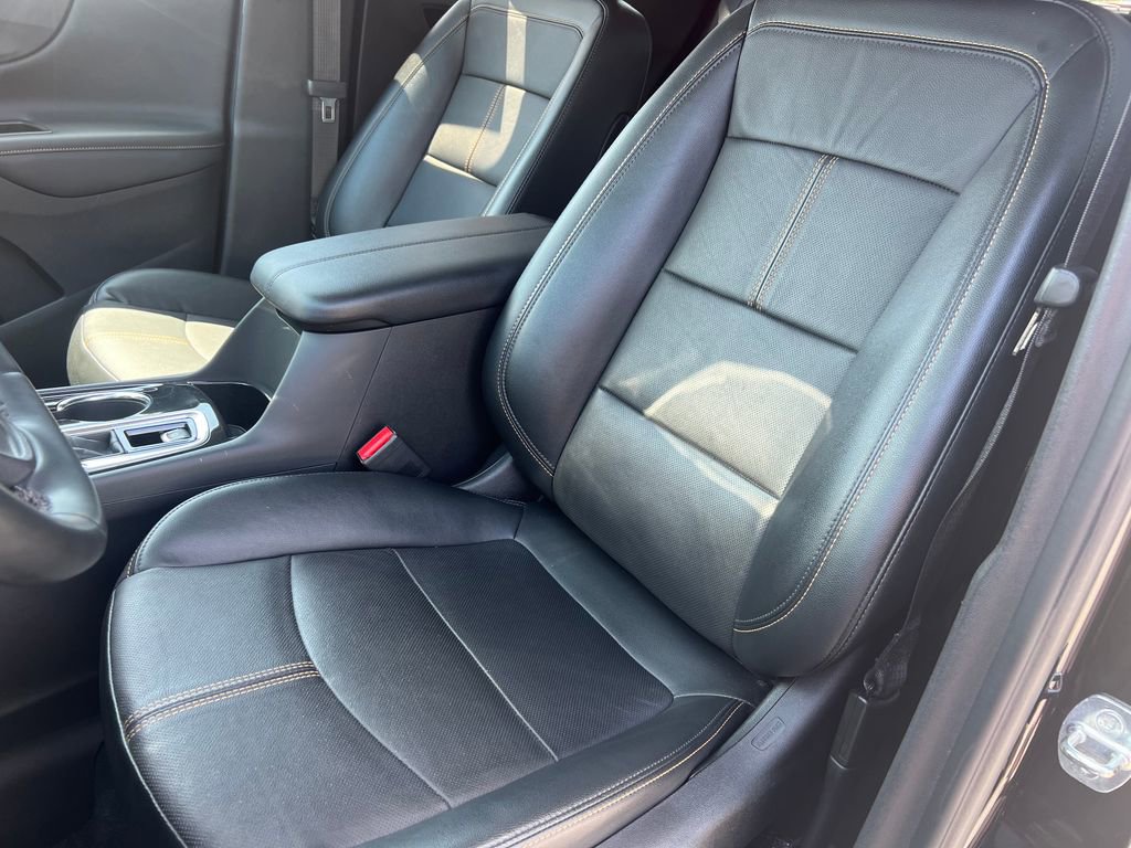 Used 2023 Chevrolet Equinox Premier AWD/4WD image 10